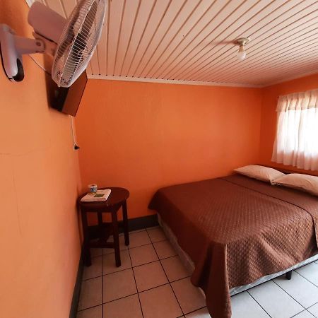 Hotel Fuentes グアテマラシティ エクステリア 写真