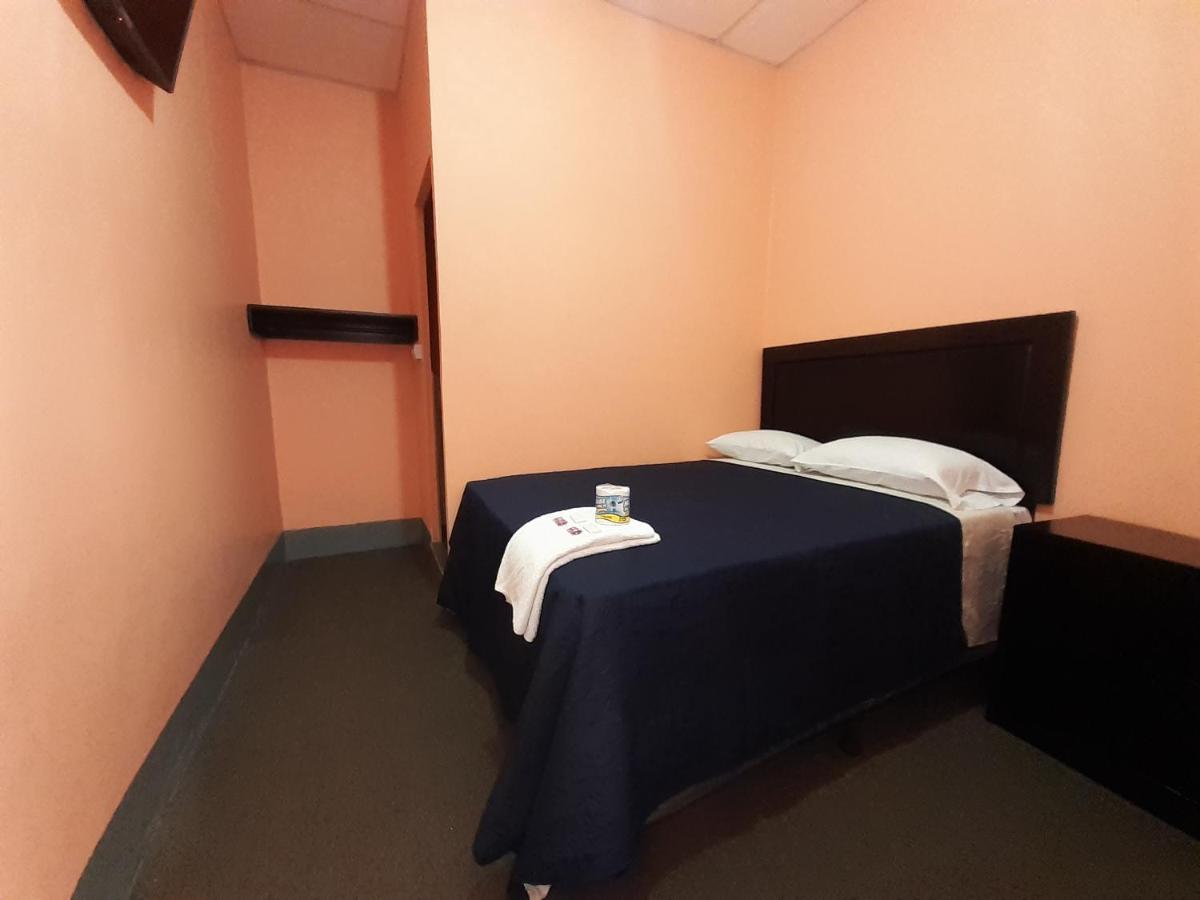 Hotel Fuentes グアテマラシティ エクステリア 写真