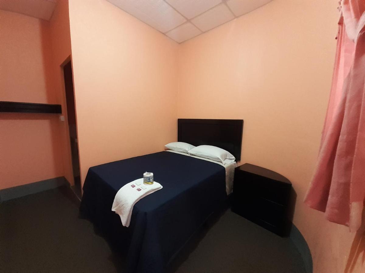 Hotel Fuentes グアテマラシティ エクステリア 写真